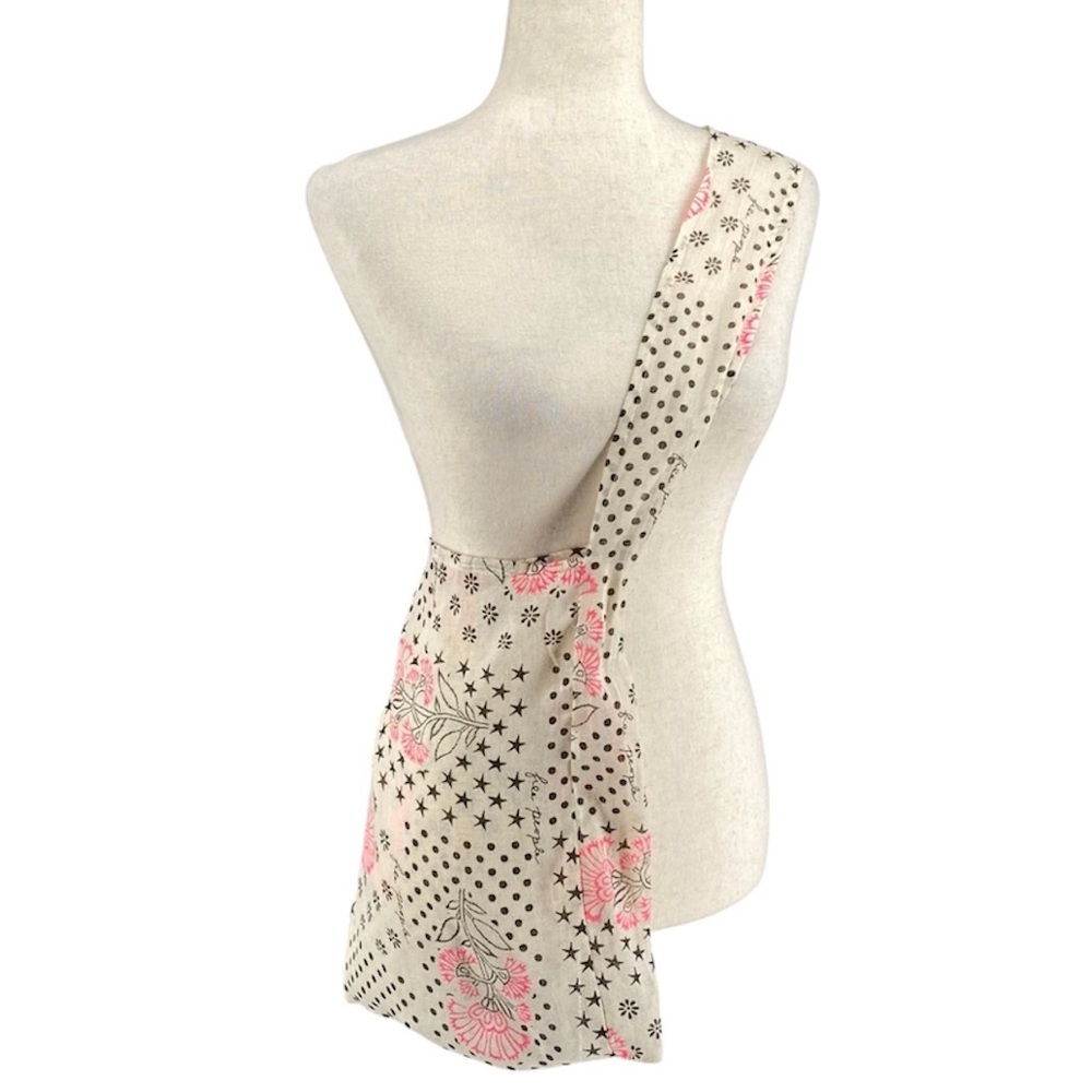 Free People Boho‎ Cotton Shoulder Shopping Tote Bag White, Pink Black